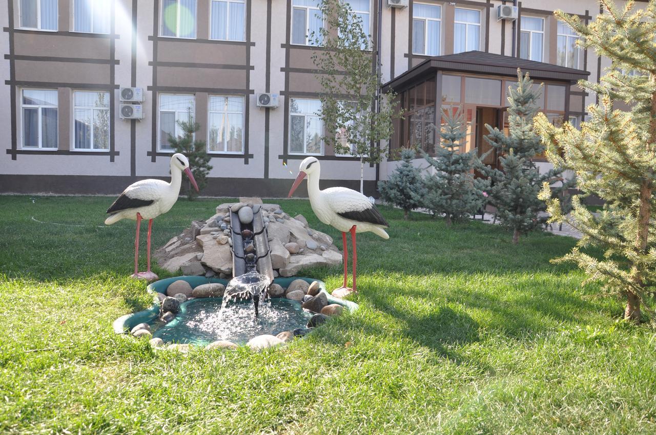 Hotel "Aishadeluxe" Taraz Εξωτερικό φωτογραφία